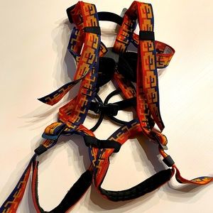 Trango kids junior rock climbing harness